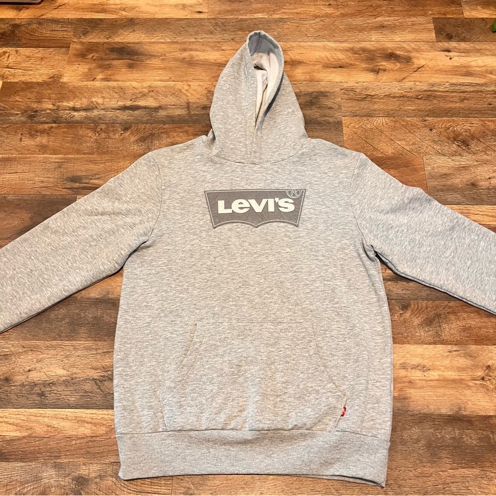 Levi’s | Pullover Sweatshirt